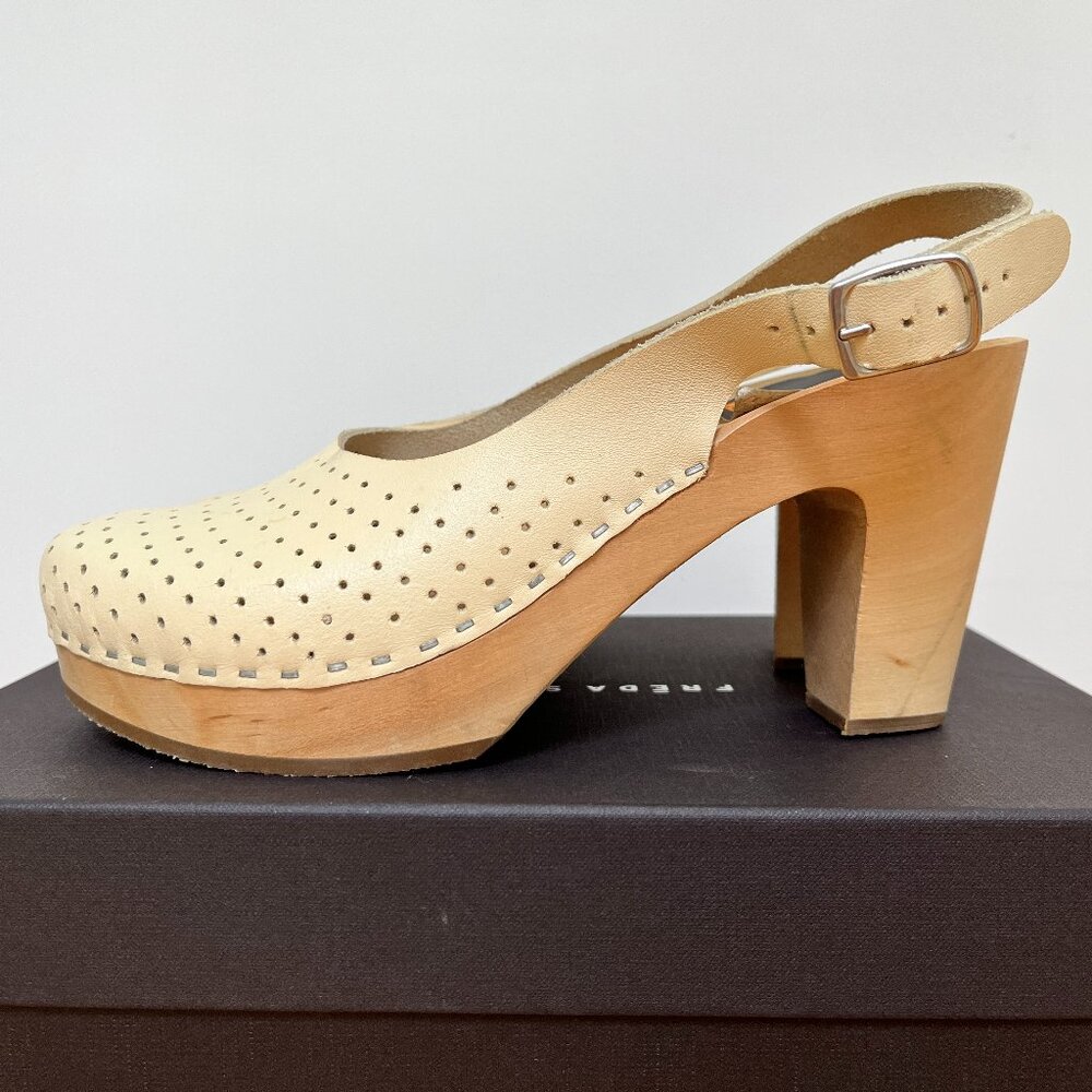 Swedish Hasbeens Perforated Slingback Mid Clogs Cream 38/ US 8